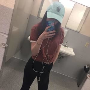 Meet your Posher, Bella